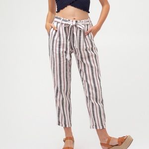 Love Tree Striped Cropped Linen belted Pants Size Small